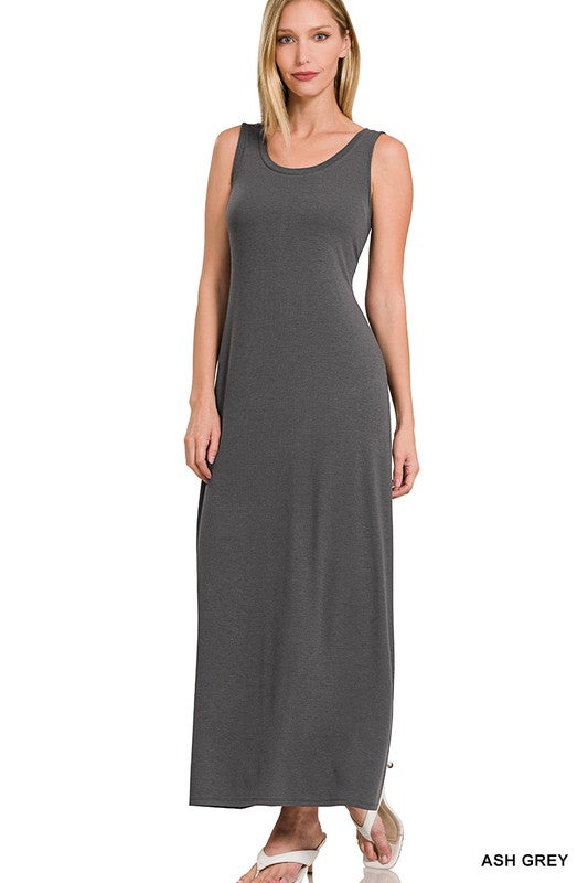 Sleeveless Flared Scoop Neck Maxi Dress